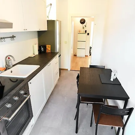 N2 Centrally Located 3-Room Apartment With Balcony Or Individual Rooms Karlsruhe Exterior photo