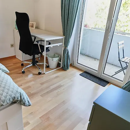 N2 Centrally Located 3-Room Apartment With Balcony Or Individual Rooms Karlsruhe Exterior photo