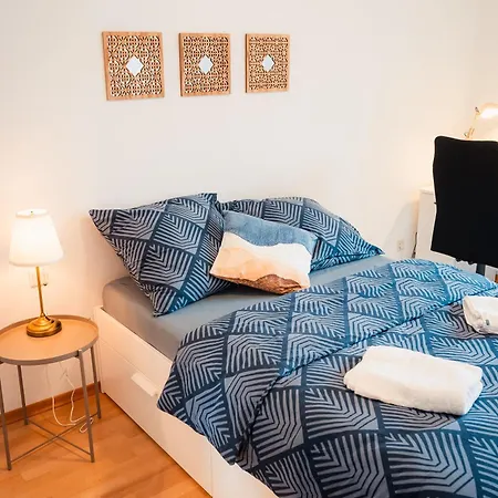 N2 Centrally Located 3-Room Apartment With Balcony Or Individual Rooms Karlsruhe Exterior photo