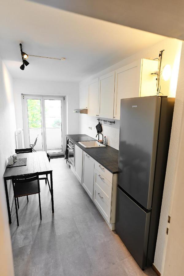 N2 Centrally Located 3-room With Balcony Or Individual