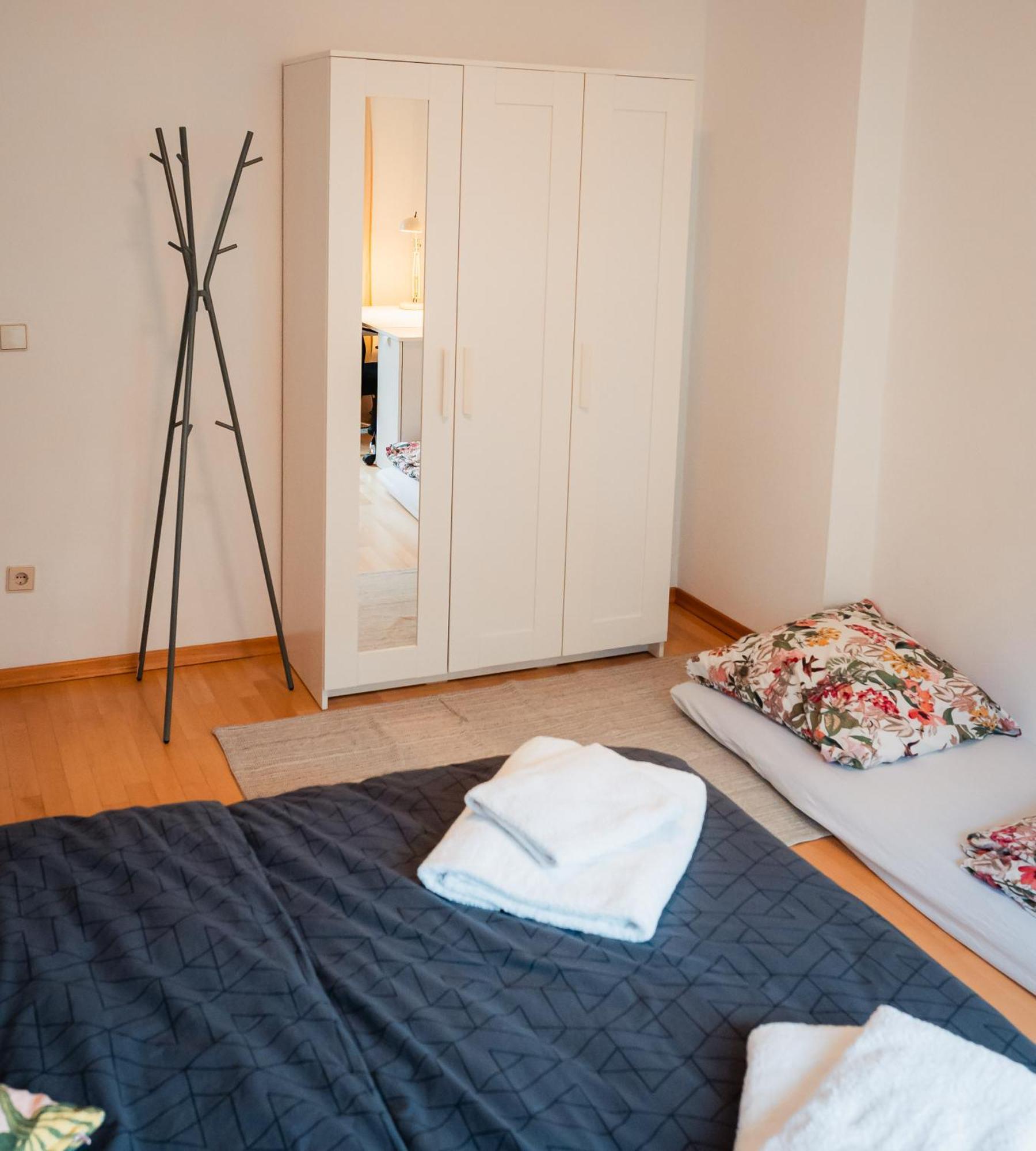 N2 Centrally Located 3-room With Balcony Or Individual Karlsruhe